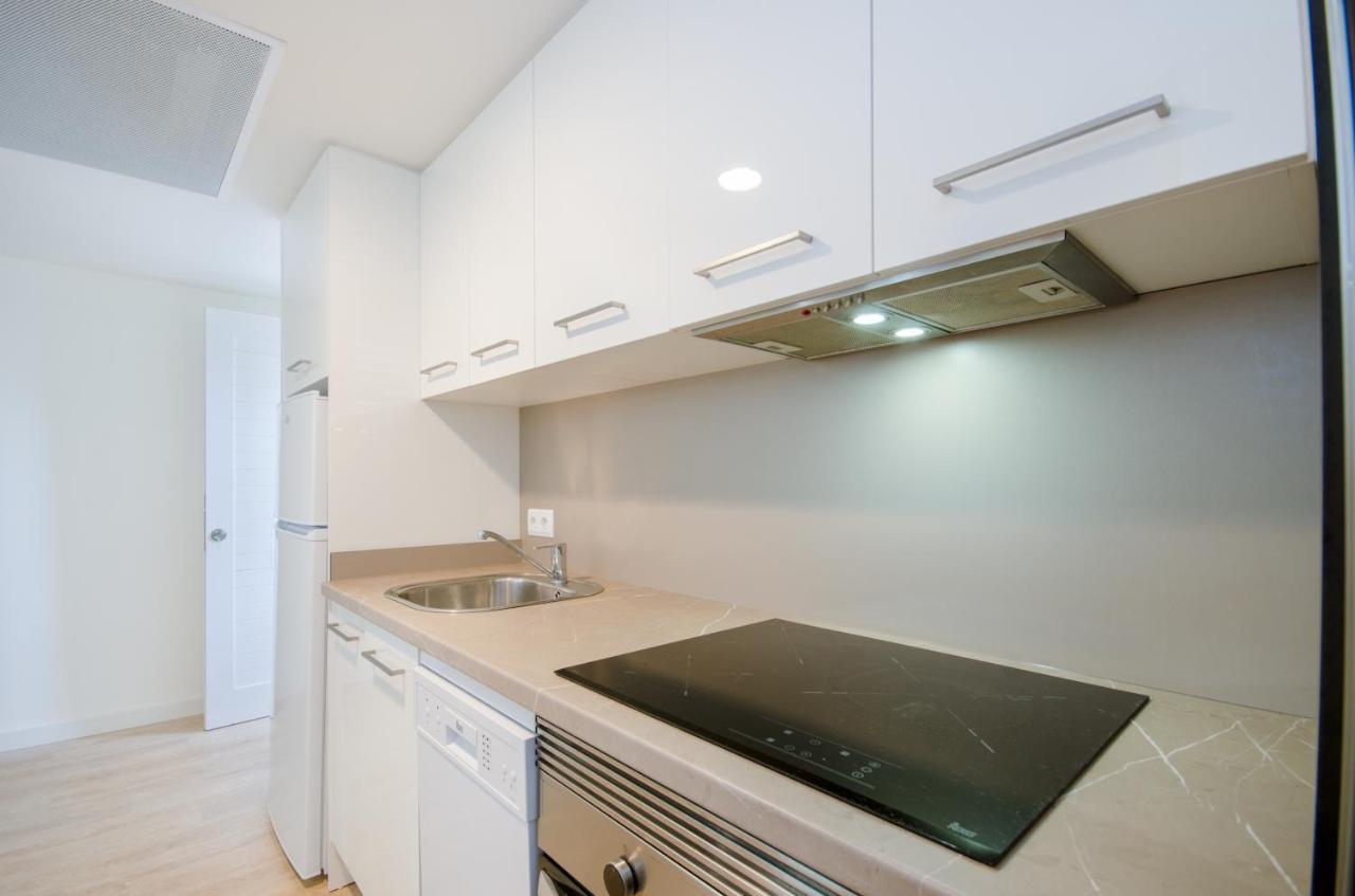 Apartamento En La Playa Cala Millor  Exterior foto