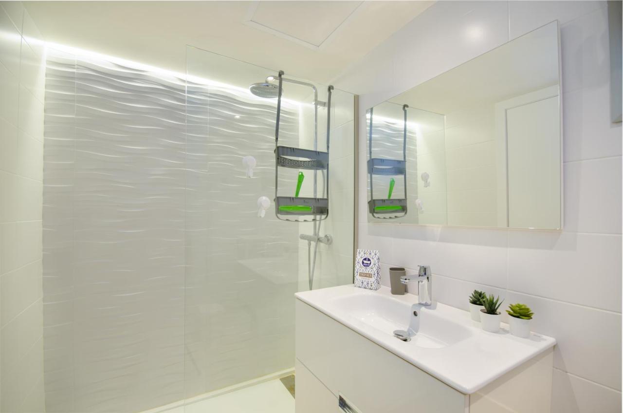 Apartamento En La Playa Cala Millor  Exterior foto